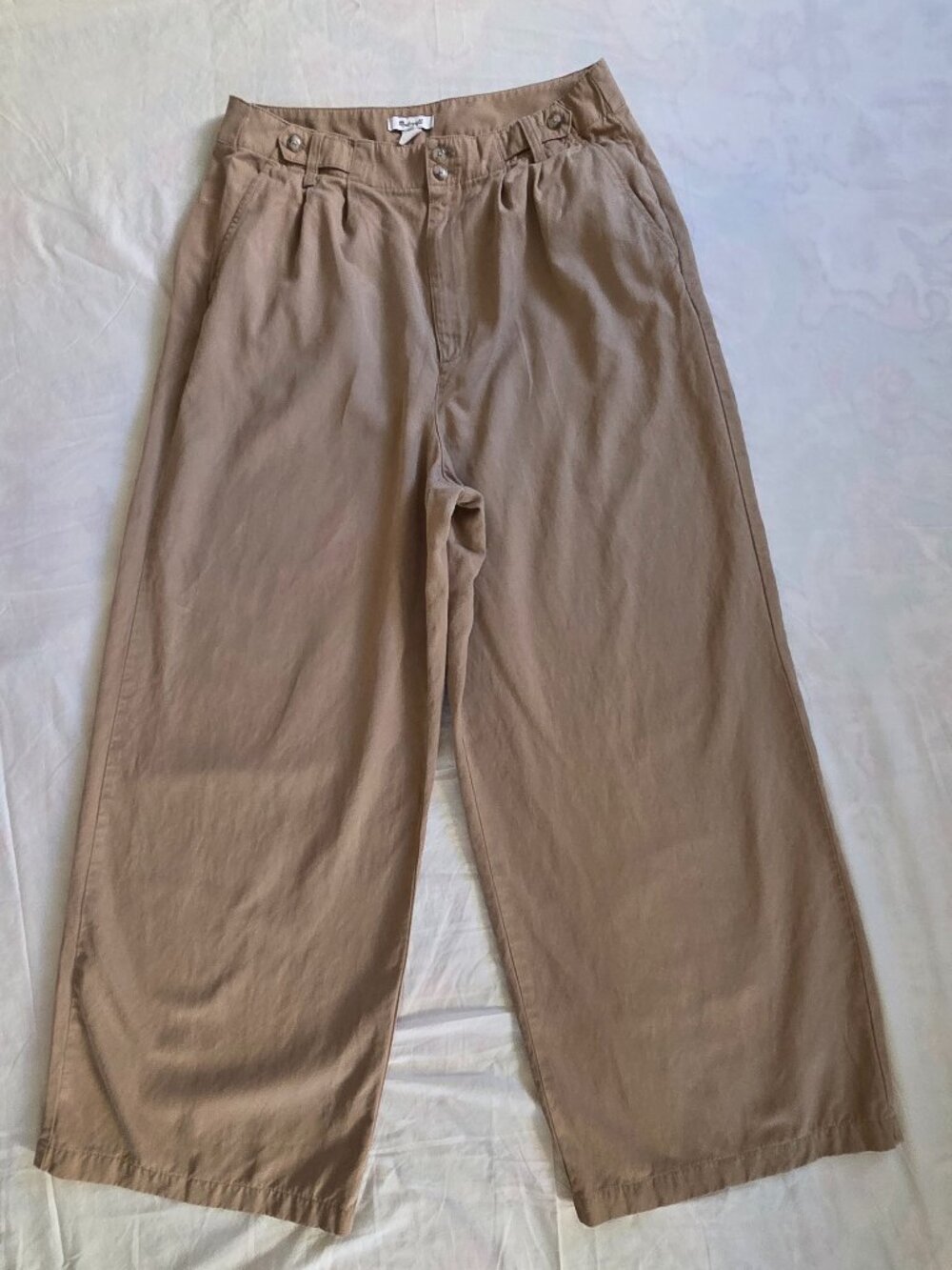 Madewell women's trousers, size 12 Harlow model, brown, wide-leg with pleats